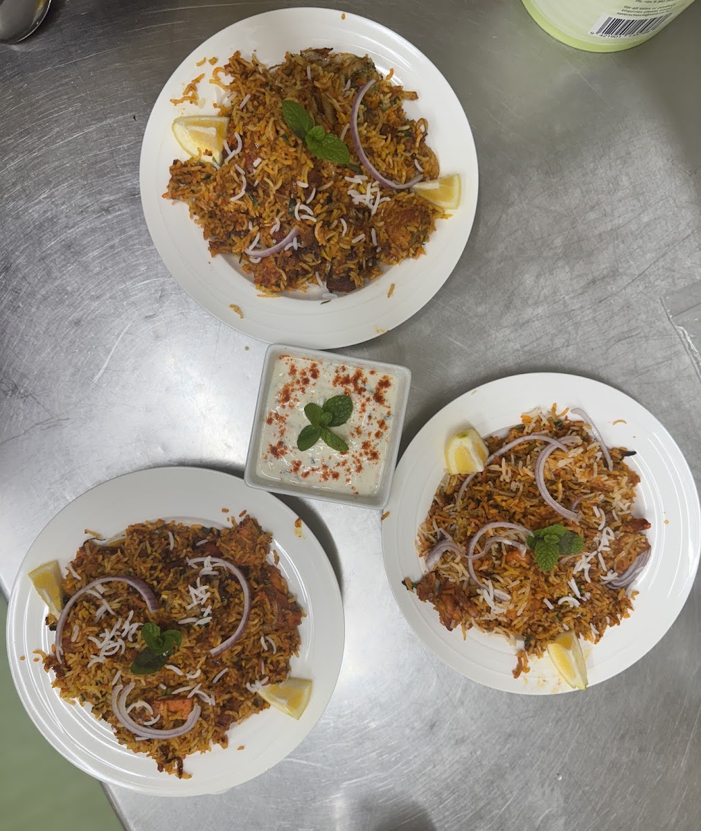 The Bluemoon Restaurant And Bar-2